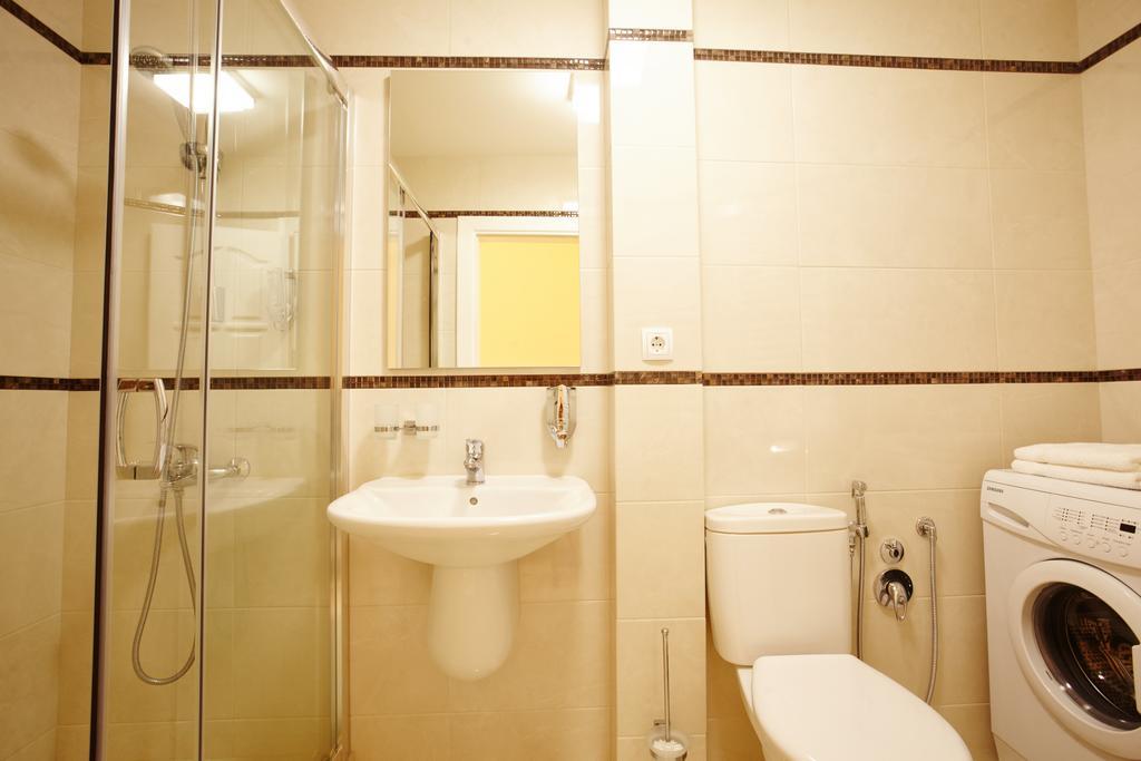 Ultra Central Park Apartments Кишинев Екстериор снимка